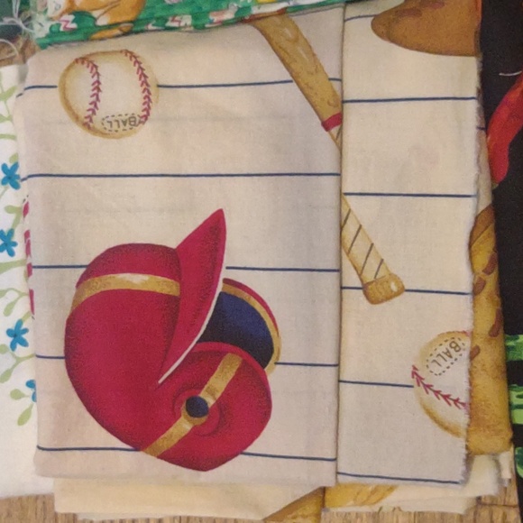 Fabric bundle more modern variety lot 10 - Picture 5 of 11